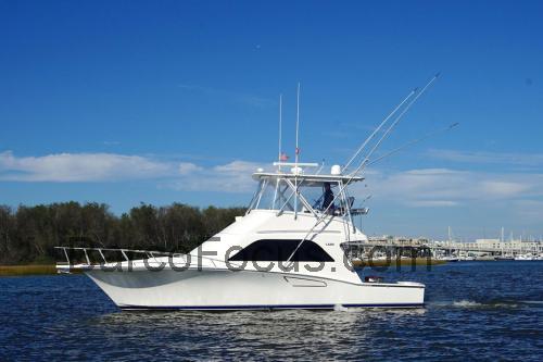 Cabo 40 Flybridge avaliação e ficha técnica